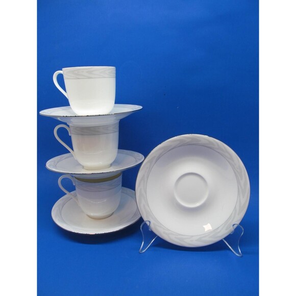 Mikasa Satin Moire Set Of 4 Saucers And 3 Footed Cups - Picture 10 of 16